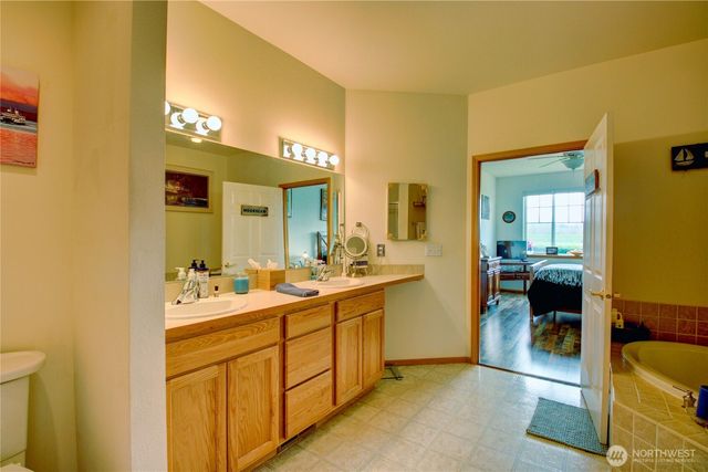 1164 Decatur Circle, Burlington, WA 98233