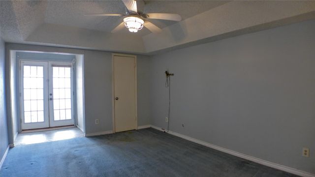 1608 Grandview Drive, Arlington, TX 76012