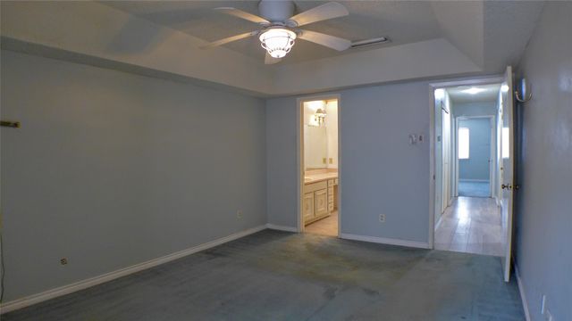 1608 Grandview Drive, Arlington, TX 76012