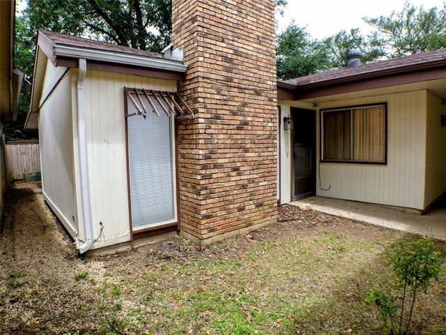 1608 Grandview Drive, Arlington, TX 76012