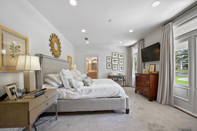 7645 Rienzi Blvd, Baton Rouge, LA 70809