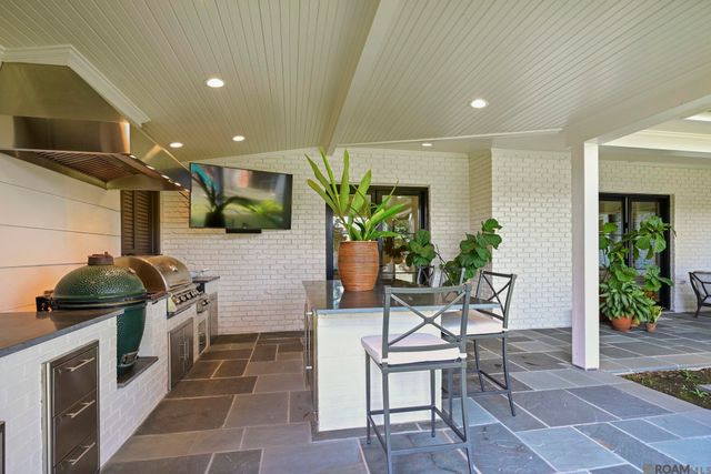 7645 Rienzi Blvd, Baton Rouge, LA 70809