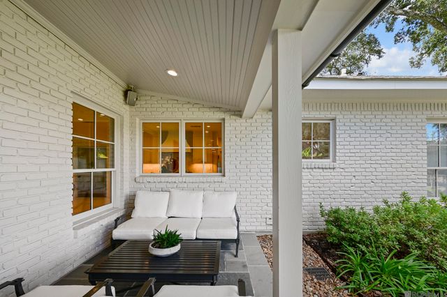 7645 Rienzi Blvd, Baton Rouge, LA 70809