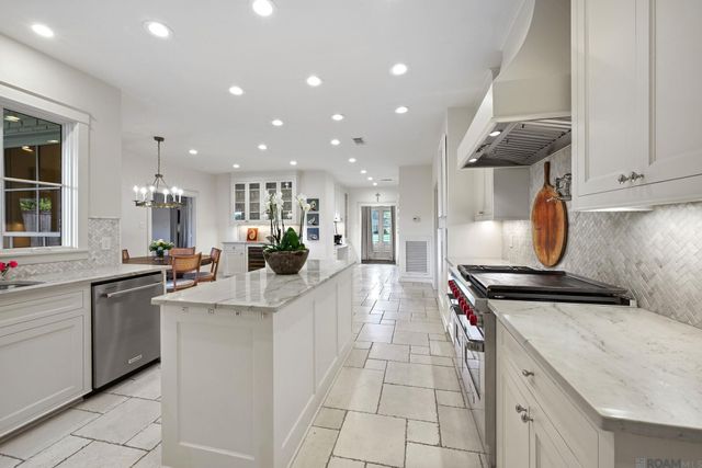 7645 Rienzi Blvd, Baton Rouge, LA 70809