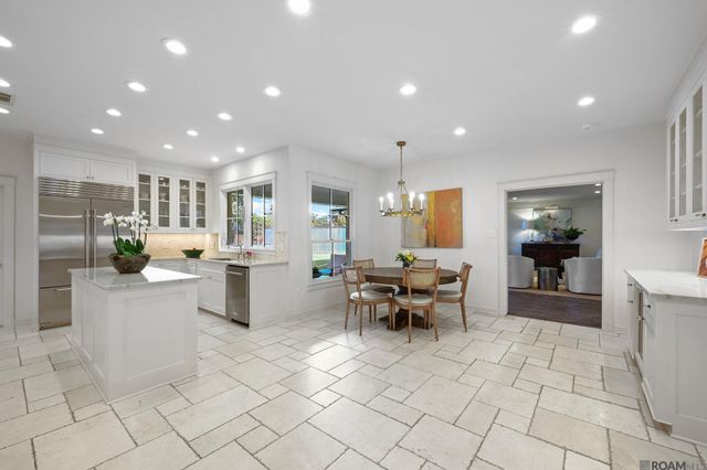 7645 Rienzi Blvd, Baton Rouge, LA 70809