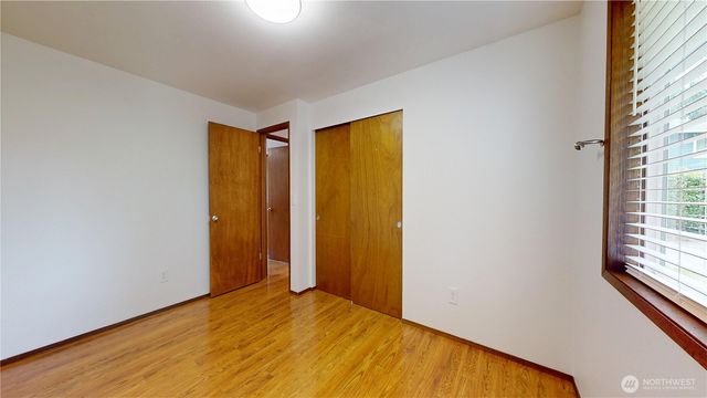 14723 Kestrel Place NE, Poulsbo, WA 98370