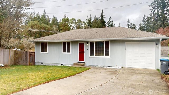 14723 Kestrel Place NE, Poulsbo, WA 98370