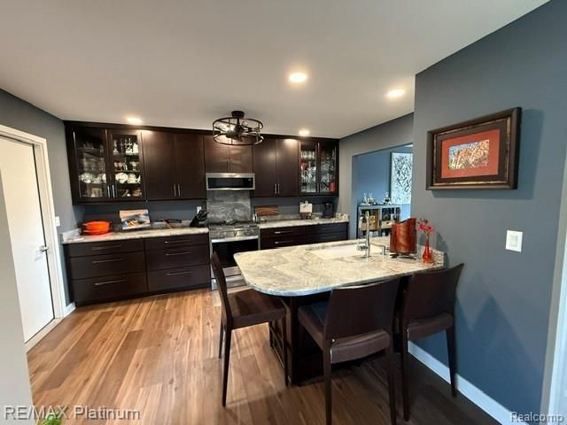 674 Summit Ridge Drive, Milford, MI 48381