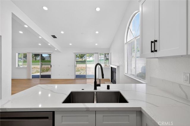 8817 Clubhouse Boulevard, Desert Hot Springs, CA 92240