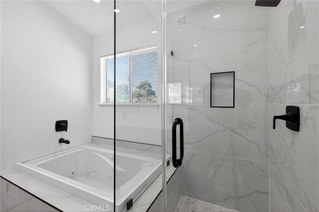 8817 Clubhouse Boulevard, Desert Hot Springs, CA 92240