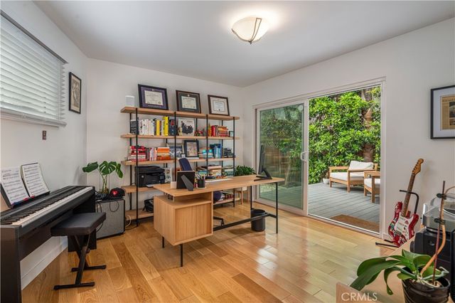 2312 32nd Street, Santa Monica, CA 90405