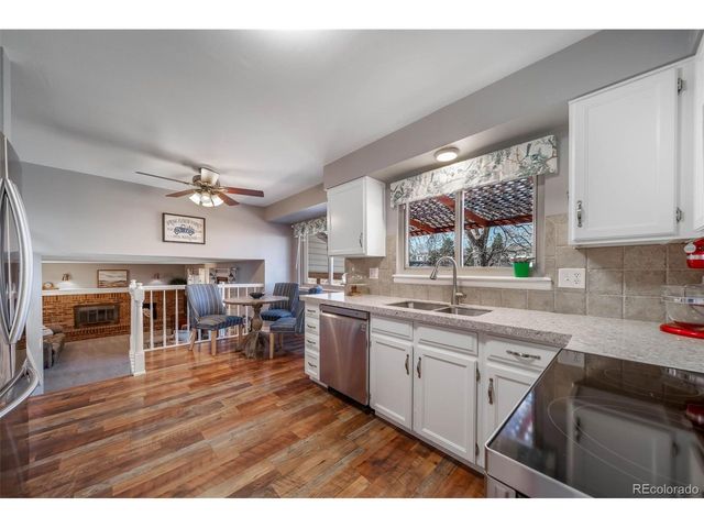 1121 S Joplin St, Aurora, CO 80017