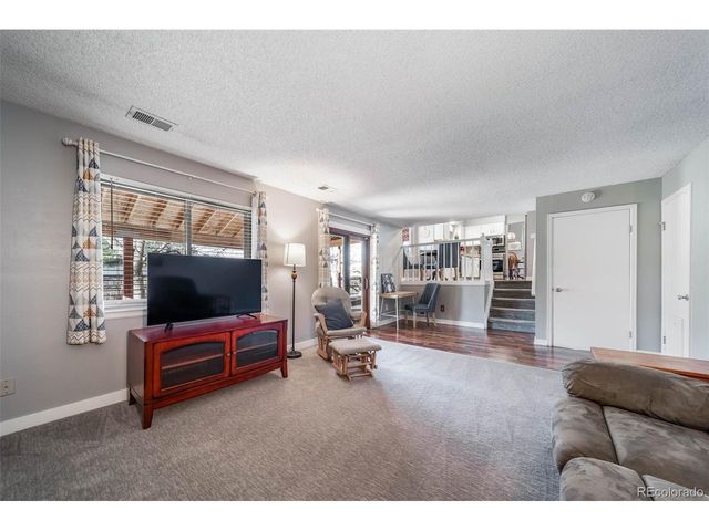 1121 S Joplin St, Aurora, CO 80017