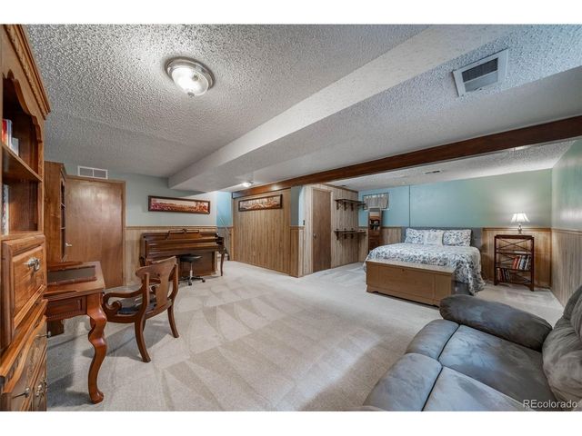 1121 S Joplin St, Aurora, CO 80017