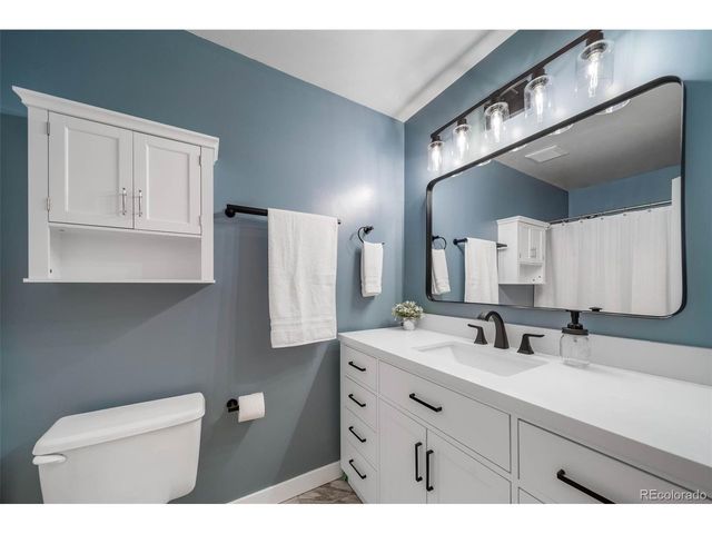 1121 S Joplin St, Aurora, CO 80017