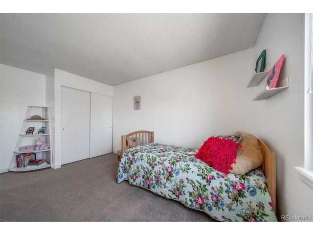 1121 S Joplin St, Aurora, CO 80017