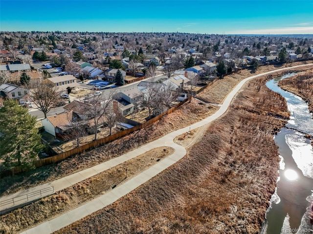 1121 S Joplin St, Aurora, CO 80017