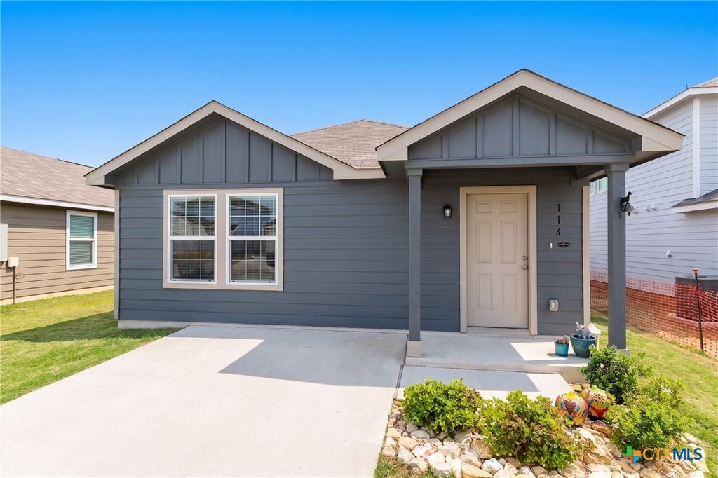 116 Texas Angel Way, Jarrell, TX 76537