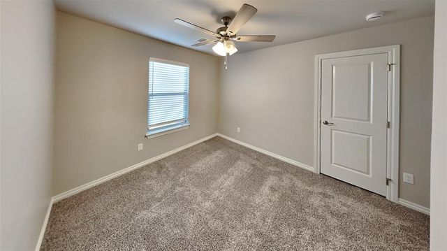 9000 NW 127th Terrace, Yukon, OK 73099