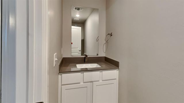 9000 NW 127th Terrace, Yukon, OK 73099