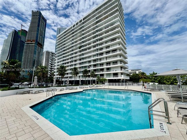 200 SE 15th Road 9I, Miami, FL 33129