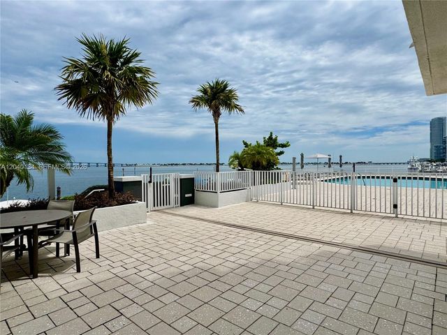 200 SE 15th Road 9I, Miami, FL 33129