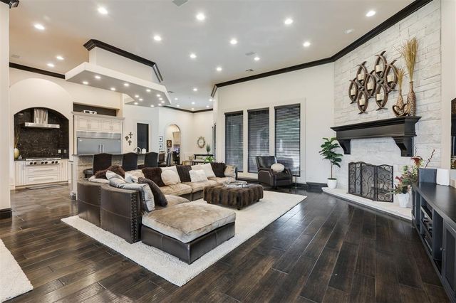 3617 Stagmoor Road, Edmond, OK 73034