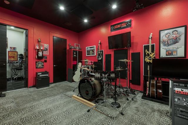 3617 Stagmoor Road, Edmond, OK 73034