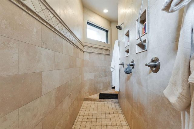 3617 Stagmoor Road, Edmond, OK 73034