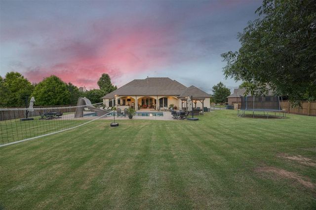 3617 Stagmoor Road, Edmond, OK 73034