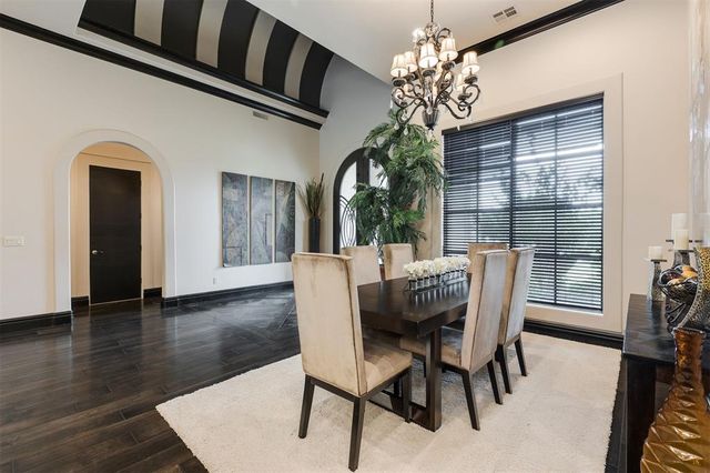 3617 Stagmoor Road, Edmond, OK 73034