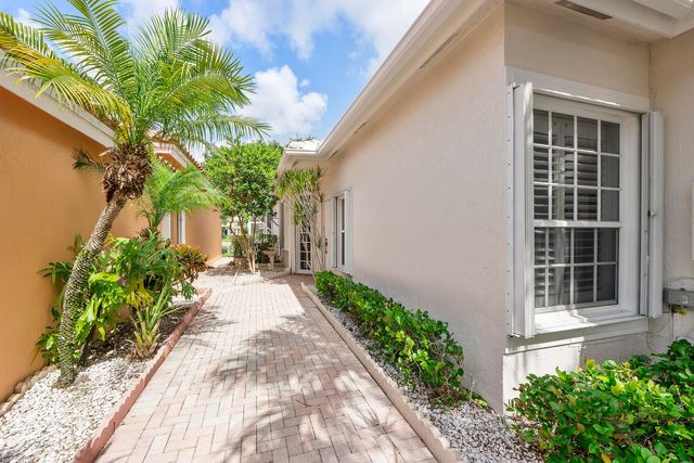7591 NW 59th Way, Parkland, FL 33067