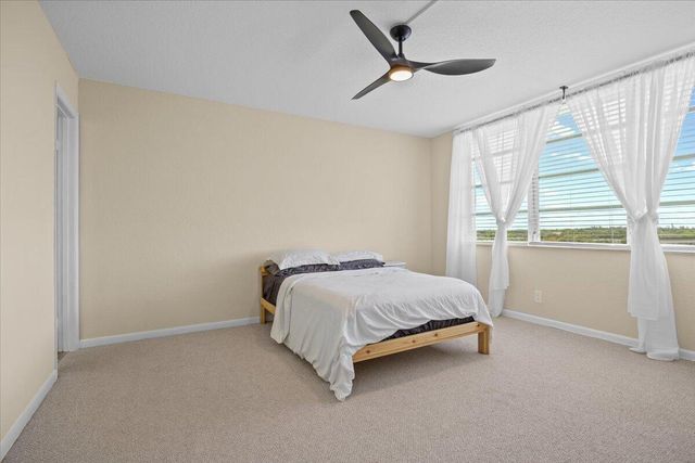 3100 W Rolling Hills Circle 707, Davie, FL 33328