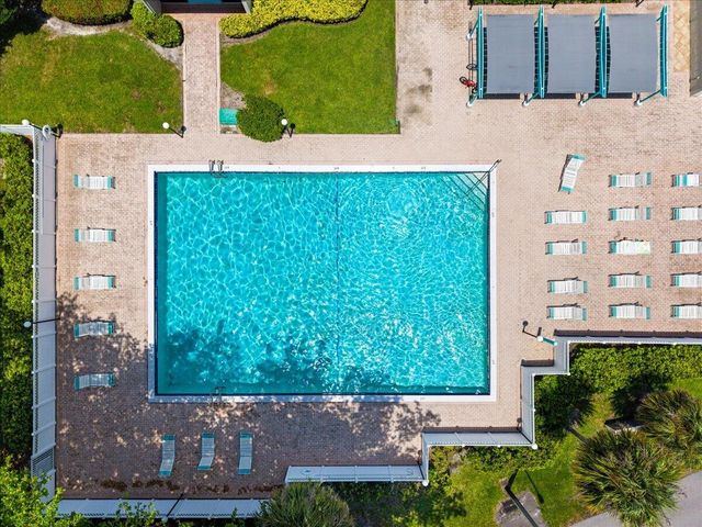 3100 W Rolling Hills Circle 707, Davie, FL 33328