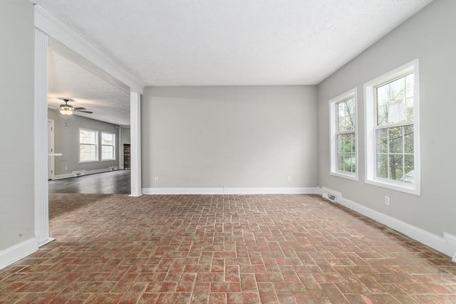 108 Trapper LN, Vinton, VA 24179