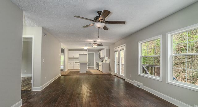 108 Trapper LN, Vinton, VA 24179