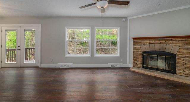 108 Trapper LN, Vinton, VA 24179
