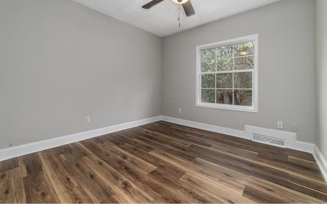 108 Trapper LN, Vinton, VA 24179