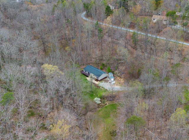 108 Trapper LN, Vinton, VA 24179