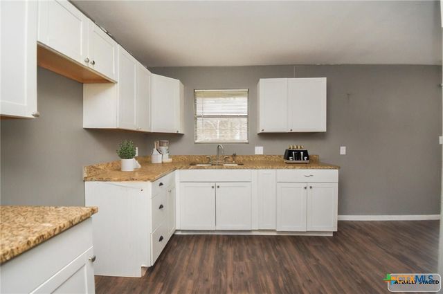 603 Maplewood Drive, Victoria, TX 77901