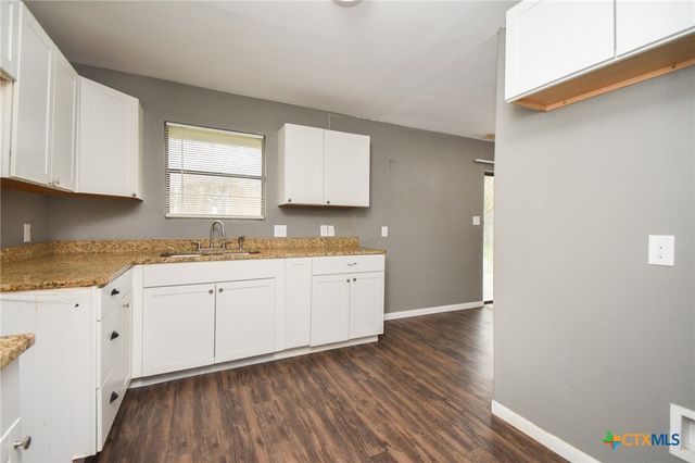 603 Maplewood Drive, Victoria, TX 77901