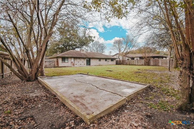 603 Maplewood Drive, Victoria, TX 77901