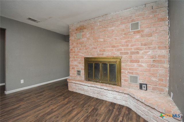 603 Maplewood Drive, Victoria, TX 77901