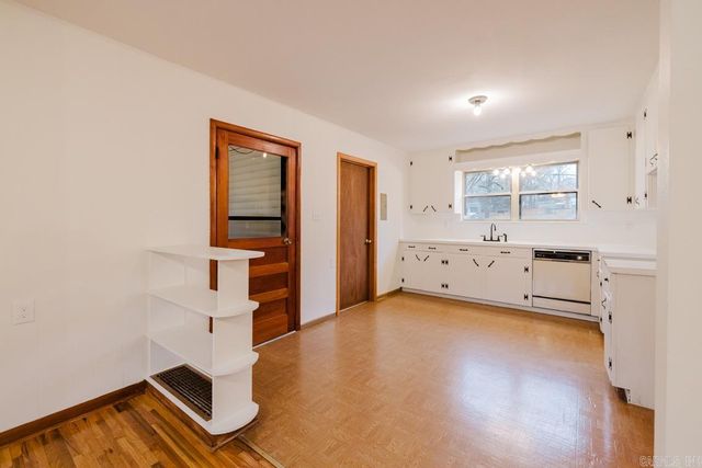 1603 McCurdy, Benton, AR 72015