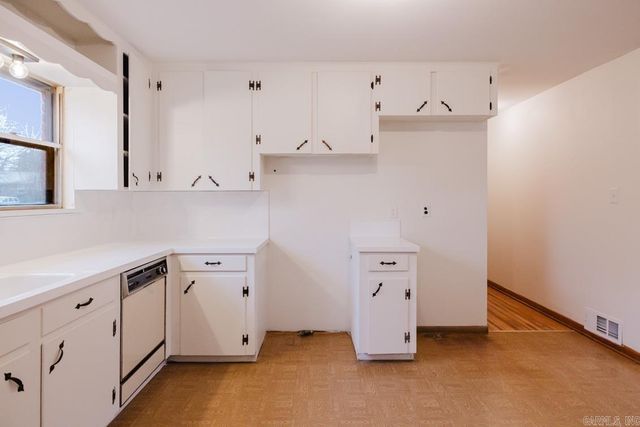 1603 McCurdy, Benton, AR 72015