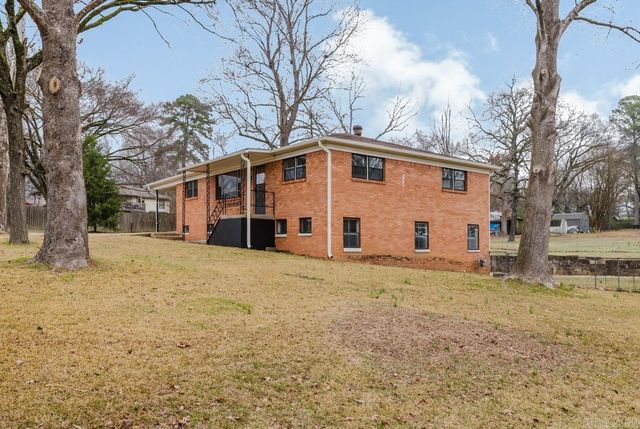 1603 McCurdy, Benton, AR 72015