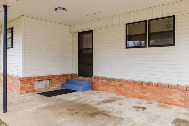 1603 McCurdy, Benton, AR 72015