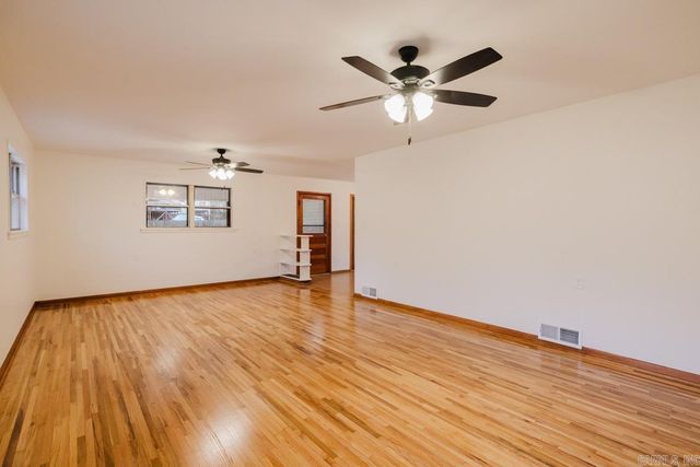 1603 McCurdy, Benton, AR 72015