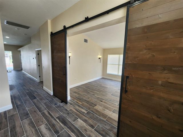 29545 MORWEN PLACE, Wesley Chapel, FL 33543