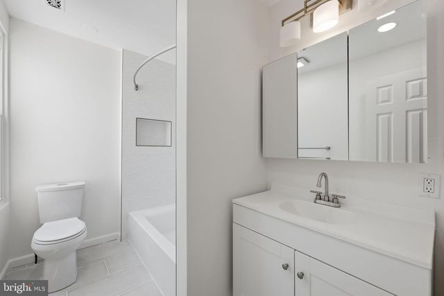 924 EUCLID ST NW, Washington, DC 20001